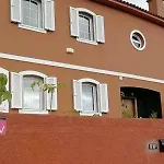 アパート * Estudio Orobanca *